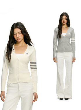 FDR官方店 长袖V领针织开衫女春季辣妹低领百搭打底修身纽扣毛衣