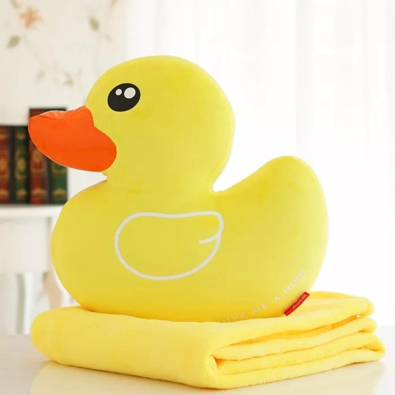 靠垫被毯子两用趴睡可爱小黄鸭公仔大黄鸭子毛绒玩具抱枕创意礼品