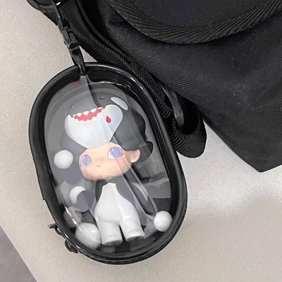遛娃胶囊泡泡玛特展示收纳装盒盲盒娃包挂件玩偶10cm防尘保护套