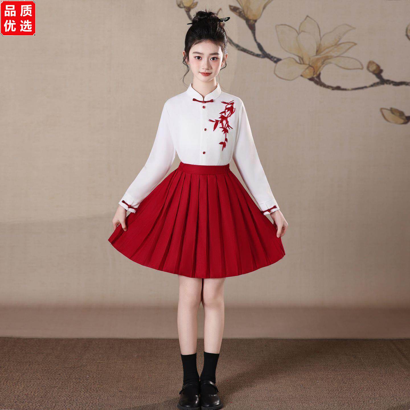 六一儿童合唱演出服中国图片