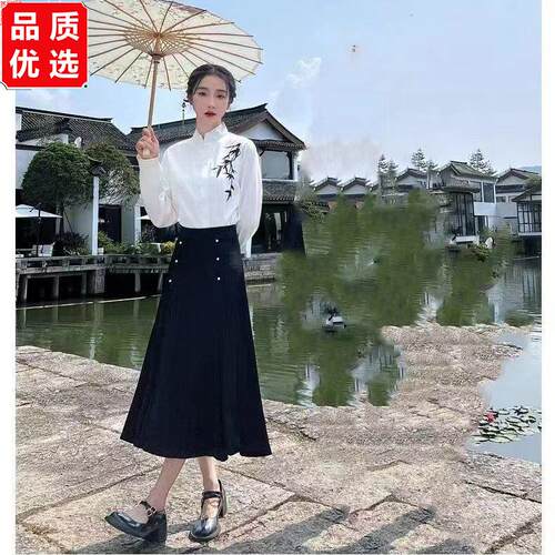 毕业照班服高中生汉服女