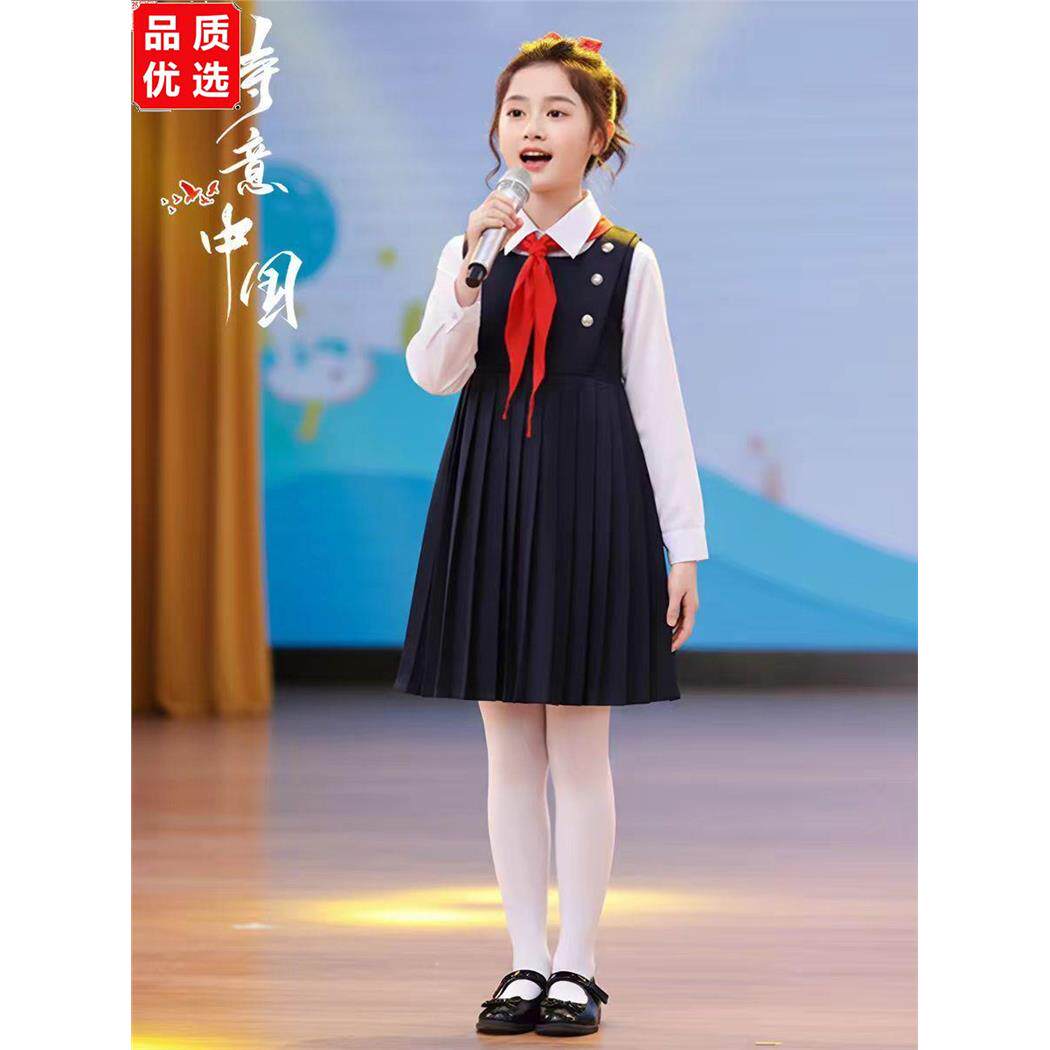 六一儿童演出服装大合唱图片