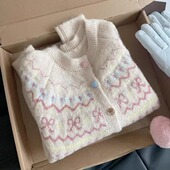 慵懒风外搭上衣秋冬新款 女宽松短款 毛衣外套 撞色提花针织开衫 韩版