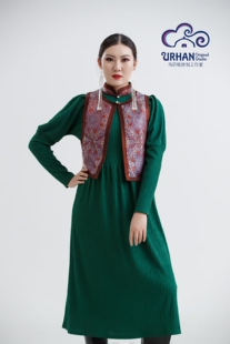 SUUNAI.WRH女装通勤民族风蒙古元素长袖连衣裙两件套立领宽松时尚