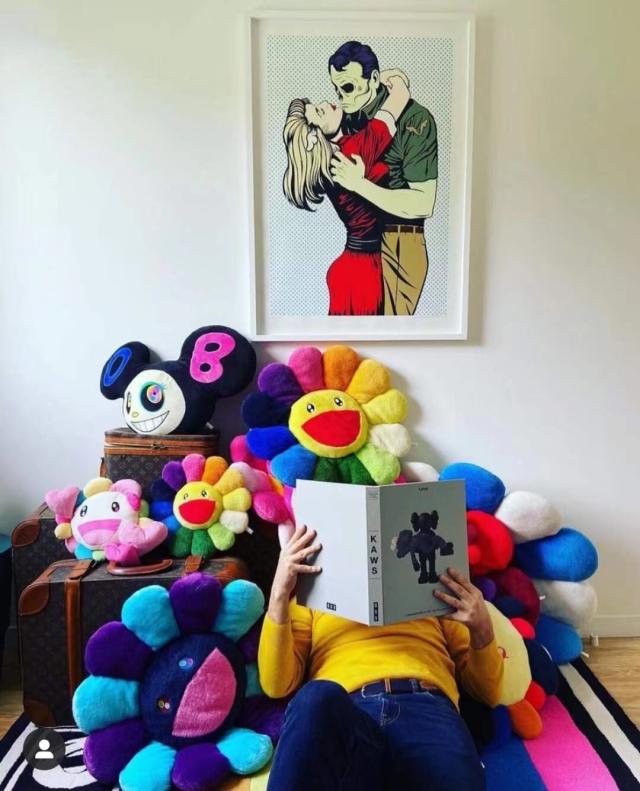 日本太阳花坐垫毛绒玩具抱枕办公室椅垫靠枕汽车座垫腰靠潮INS超