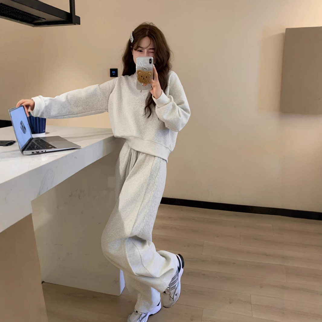 韩系简约圆领三角贴布卫衣香蕉裤套装女秋冬新款高级休闲两件套,女装/女士精品,休闲运动套装,淘宝优惠券,粉丝福利购,淘宝优惠卷