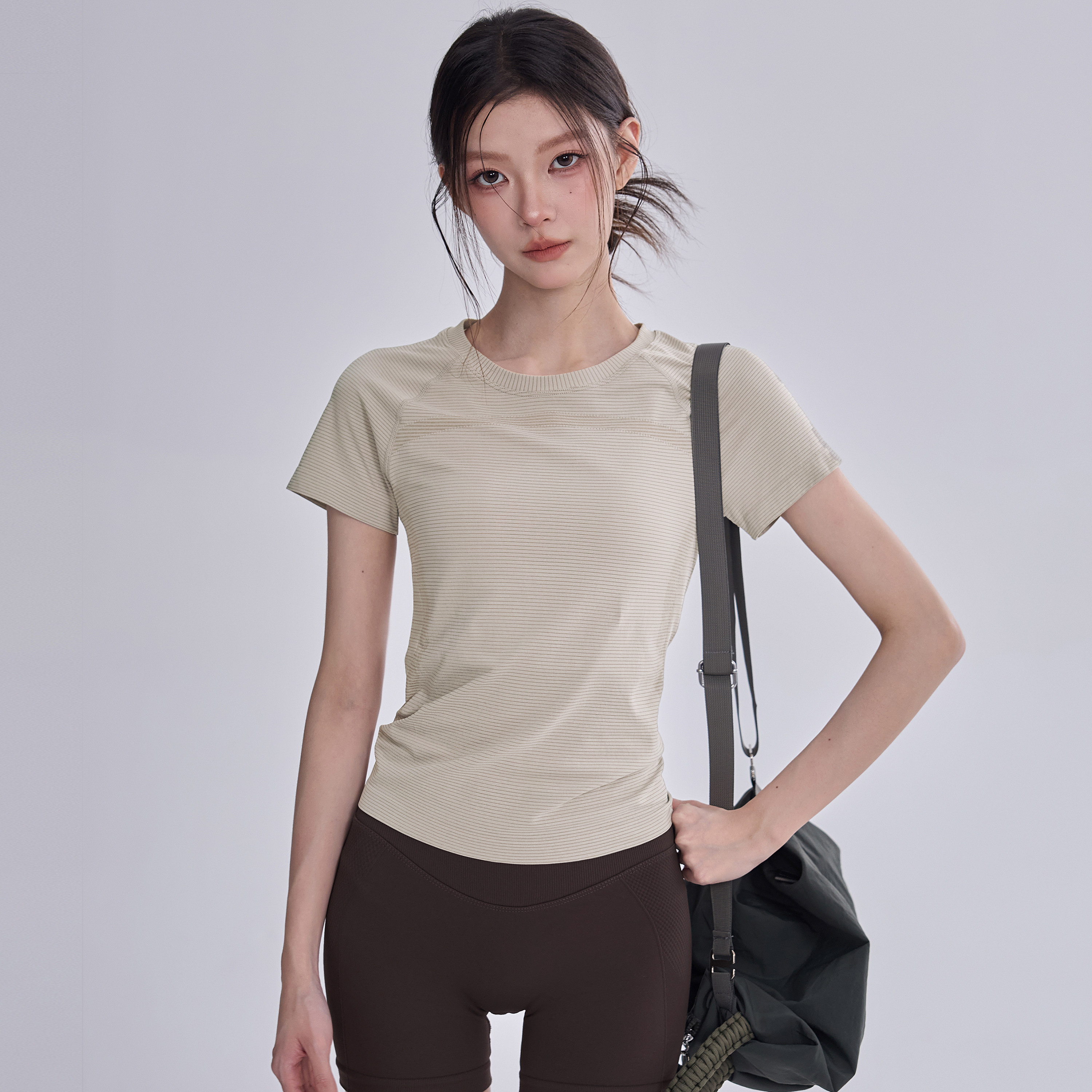2026新款运动T恤女户外骑行速干瑜伽服健身短袖跑步训练修身上衣