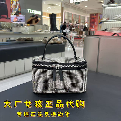 思加图手提包单肩斜挎包