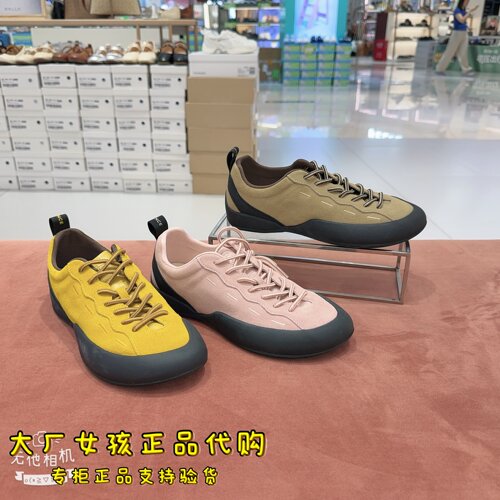 百丽工装鞋复古风休闲时尚运动鞋