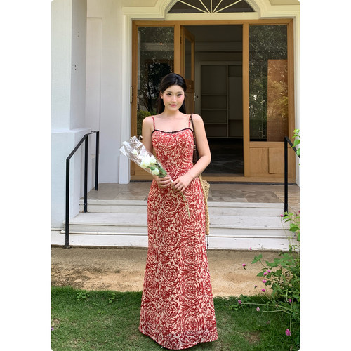 糕冷圆脸[港岛丽人]复古印花吊带连衣裙夏蕾丝女鱼尾纯欲长裙