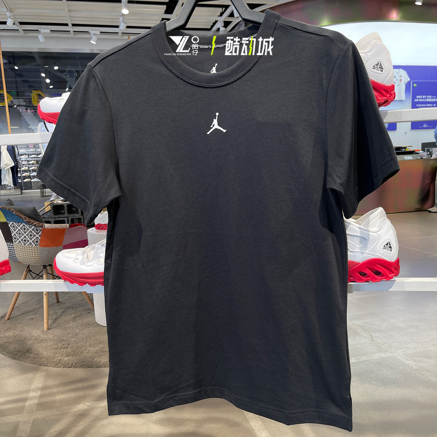 JORDAN男子短袖运动透气半袖T恤