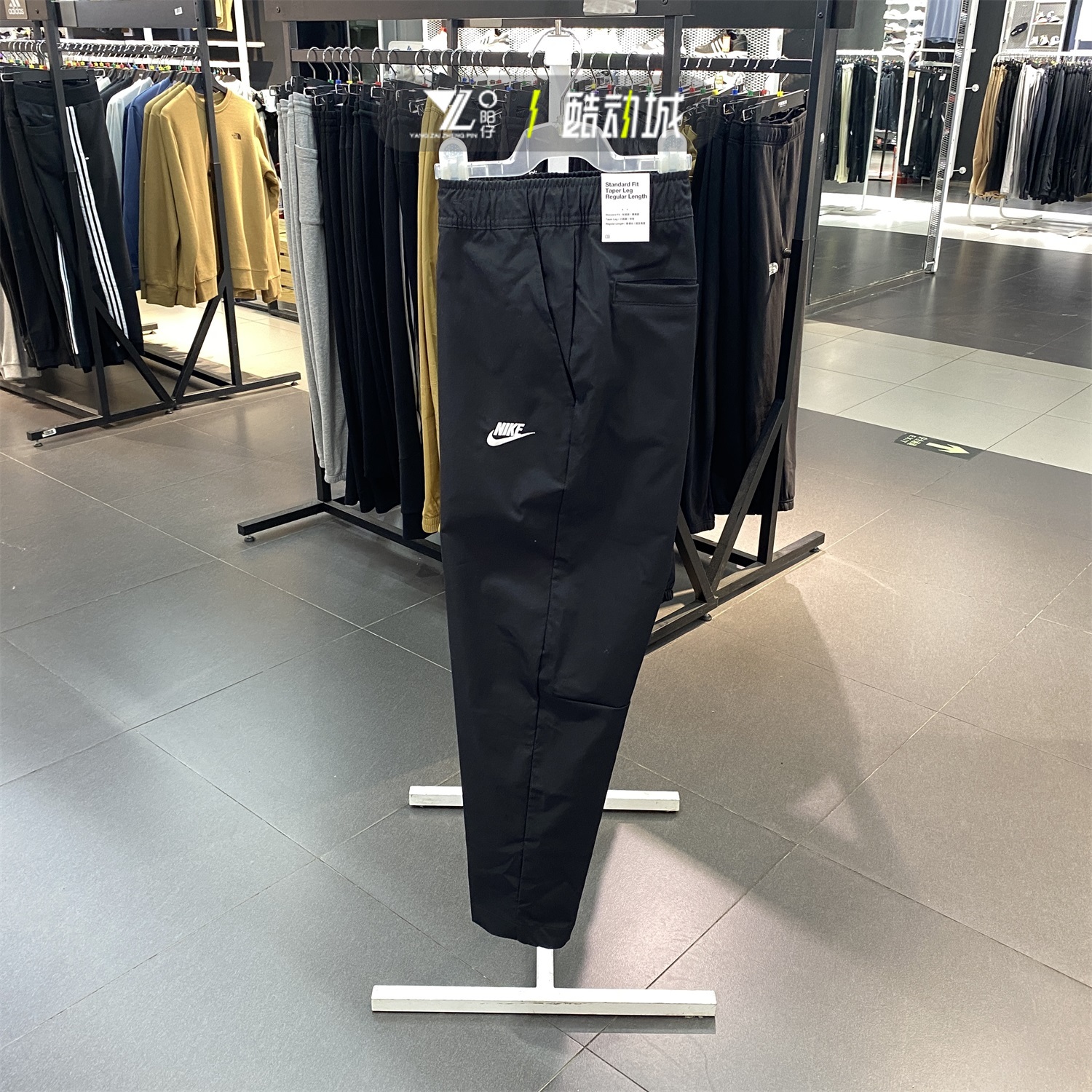 耐克男子梭织透气运动收口长裤