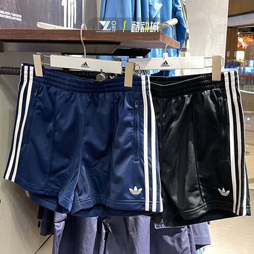 adidas三叶草女速干三条纹短裤