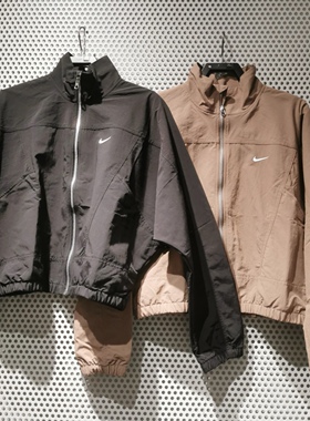 nike耐克女子早春新款梭织刺绣标立领夹克外套HJ1000-010-233-100