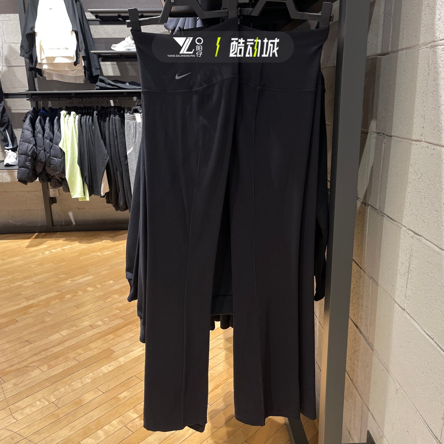 正品nike耐克瑜伽健美运动长裤女子高腰速干喇叭紧身裤FV7922-010