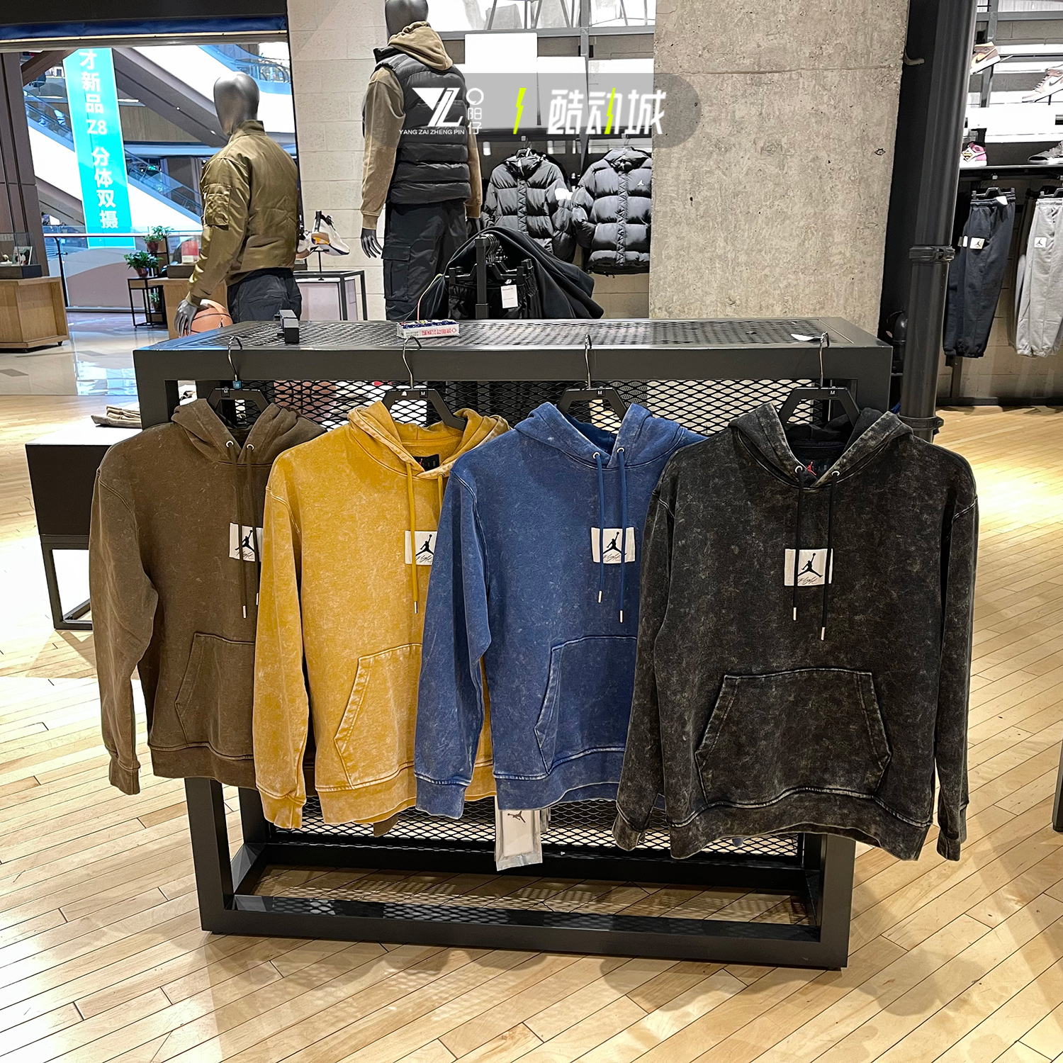 运动休闲连帽长袖做旧套头衫上衣