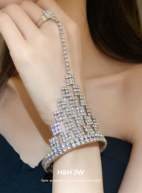 新款镶钻镂空流苏戒指手镯简约时尚手环轻奢高级感手饰设计感小众