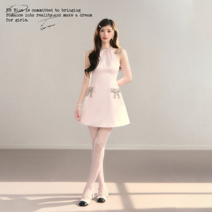 BBBLUE/闪钻人生/粉色缎面光泽感挂脖连衣裙秋冬收腰法式A字裙子
