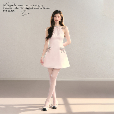 BBBLUE/闪钻人生/粉色缎面光泽感挂脖连衣裙秋冬收腰法式A字裙子
