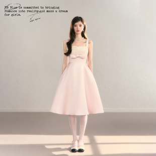 BBBLUE 樱花粉公主方领花边气质收腰显瘦吊带连衣裙女 粉色古堡