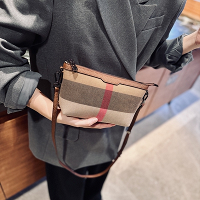 高品质格子格纹斜挎小包手机包