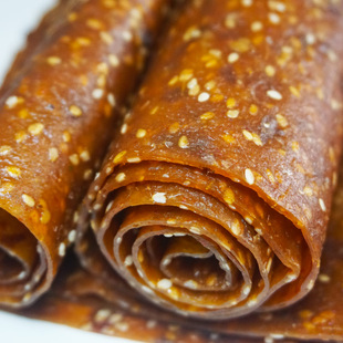 乡里酸枣糕手工酸枣糕大辣片湖南特产手工酸枣大片酸甜味手撕辣片