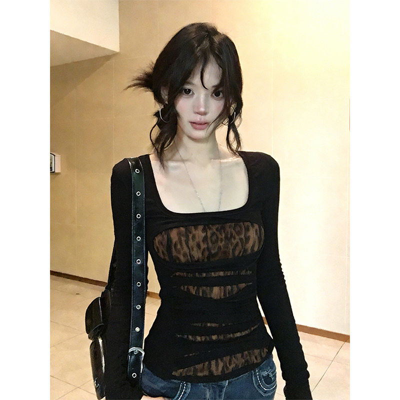大码胖mm辣妹方领长袖t恤女秋冬豹纹破洞黑色打底衫收腰显瘦上衣,女装/女士精品,大码内搭,淘宝优惠券,粉丝福利购,淘宝优惠卷