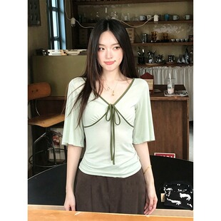 大码胖mm韩系喇叭袖v领中袖t恤女夏季系带收腰绝美设计感正肩上衣