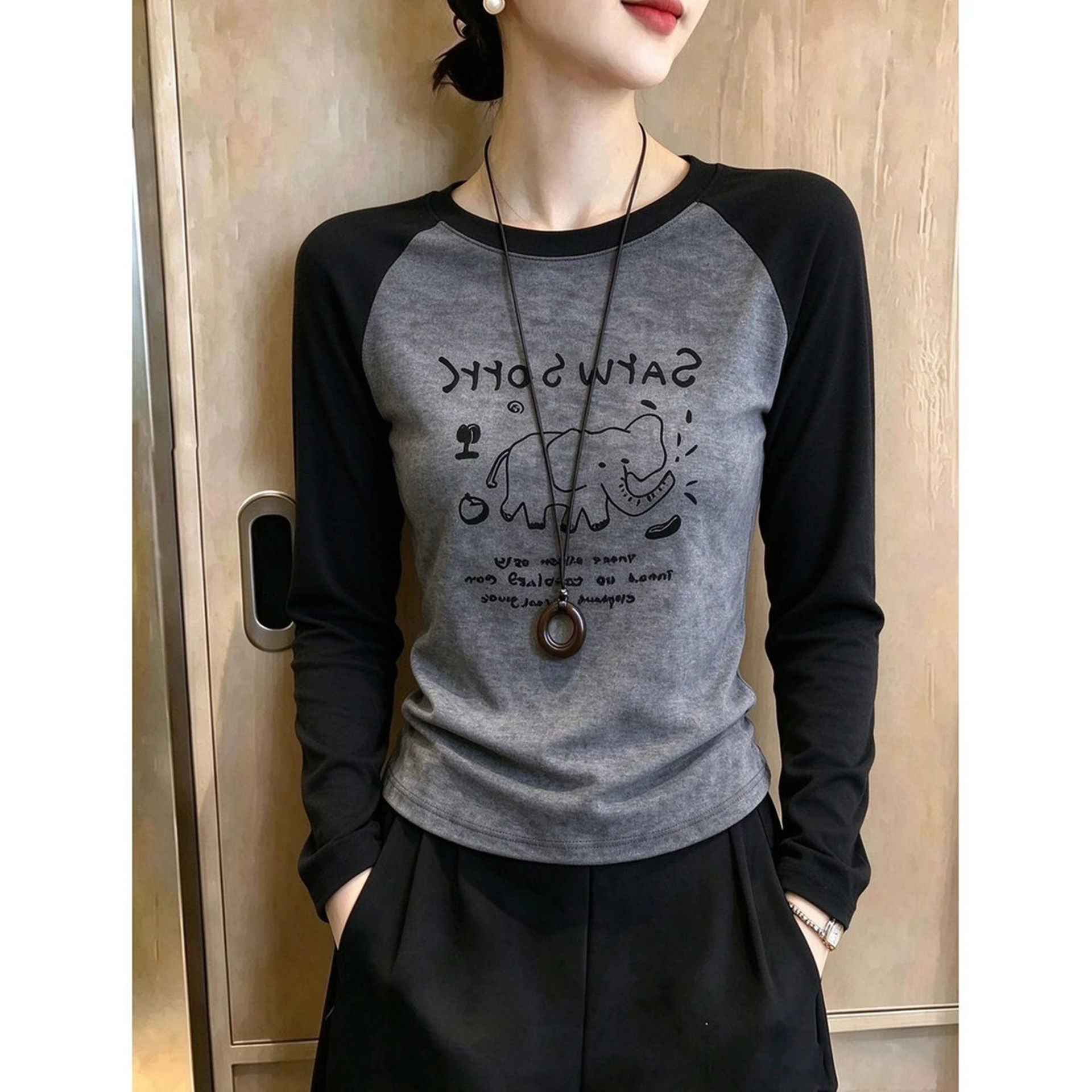 大码时尚百搭小象印花插肩袖T恤女秋冬胖MM设计感撞色打底衫上衣
