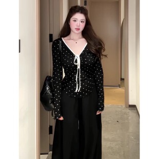 显瘦绝美上衣女 T恤早秋新款 大码 胖mm辣妹风撞色设计感v领系带长袖