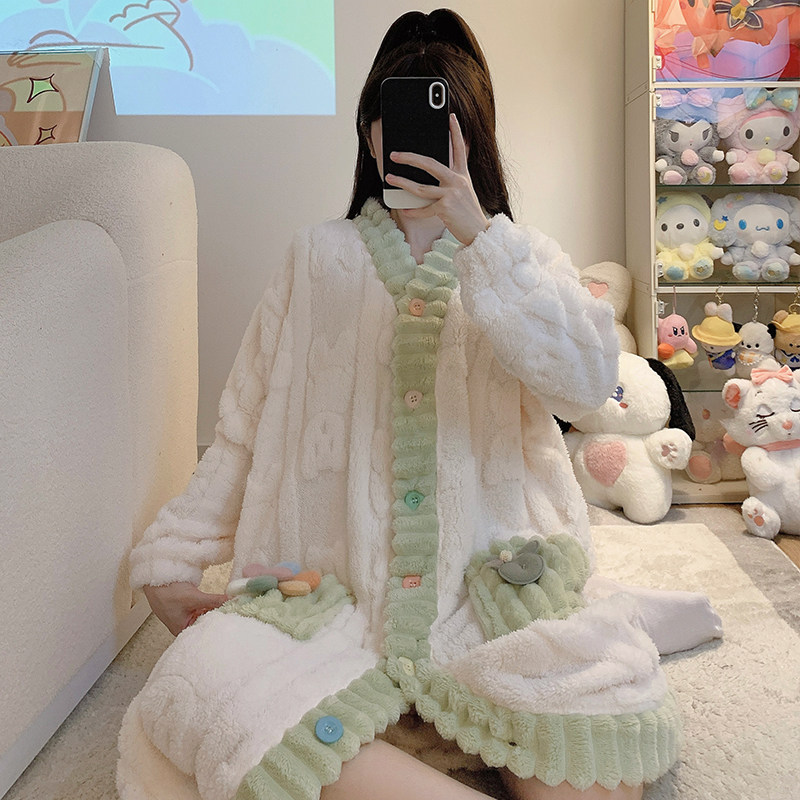 珊瑚绒睡裙女冬季加绒加厚睡衣女加肥加大码200斤中长款睡袍女款