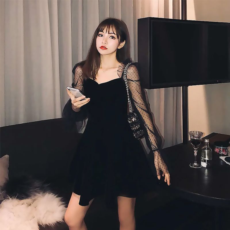 复古网纱袖黑色连衣裙女修身显瘦赫本风小黑裙暗黑少女风礼服裙