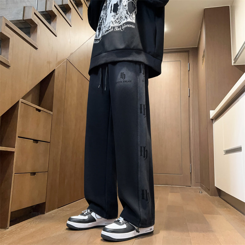 春秋款裤子男孩13初中学生休闲长裤14青少年15岁大童直筒运动卫裤