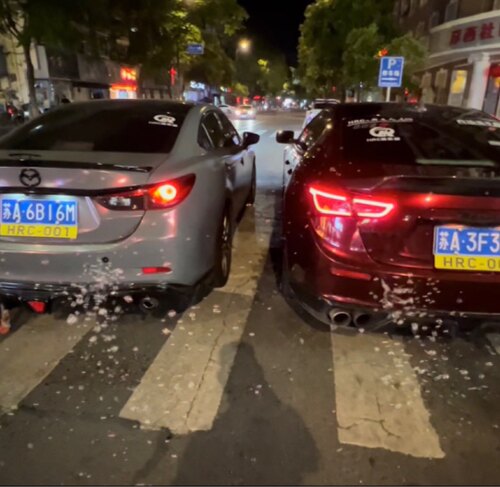 热门网红汽车改装遥控泡泡机车载