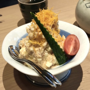 新中日式料理陶瓷餐具高脚花边水果盘小吃碟高台盛器刺身碗点心盘