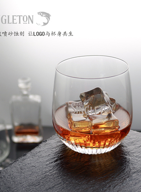 Singleton大师级手工雕刻杯每一只酒杯都是苏格登酒厂的无声宣言