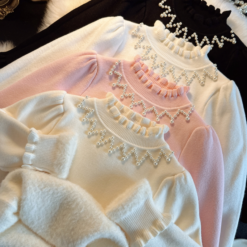 甜美冬季女童一体绒毛衣