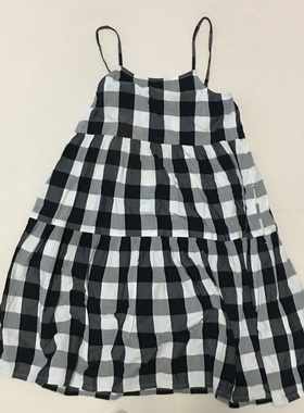 140童装 样衣无标 黑白格纹可爱舒适吊带裙