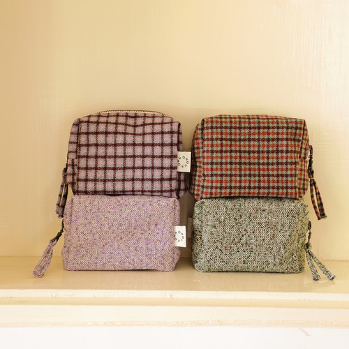 On Our Own原创 芋泥紫格纹毛呢吐司收纳包 抹茶绿圆底拉链收纳袋