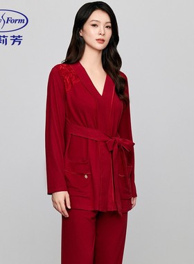 安莉芳秋冬V领套头蕾丝边莫代尔柔软系带睡衣女家居服套装EL00810