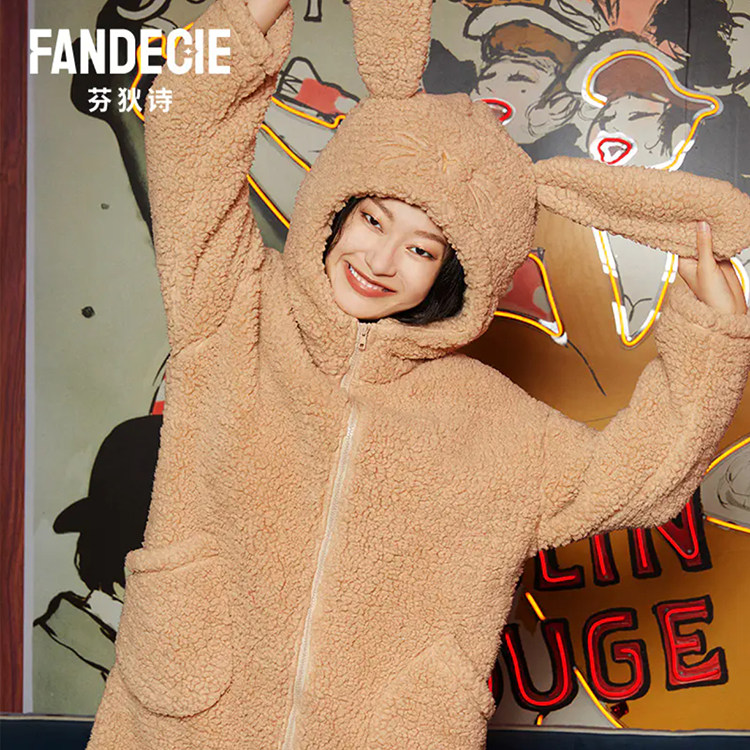 芬狄诗22年秋冬季厚款羊羔绒保暖连帽可爱兔耳朵女士睡袍FL00339,女士内衣/男士内衣/家居服,睡袍/浴袍,淘宝优惠券,粉丝福利购,淘宝优惠卷