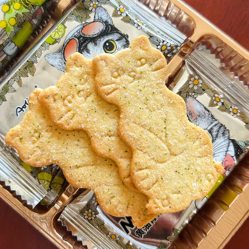 奥力给mimicat黄油青柠猫椰饼薄饼网红酸味饼干