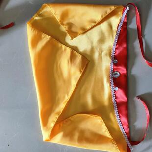 锣鼓秧歌舞蹈服头巾东北扭秧歌演出专用腰带飘带腰鼓棒小方巾红绸