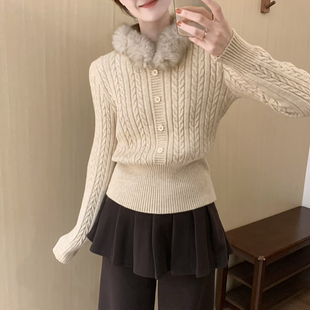 话里时尚修身气质毛领毛衣2026冬季加厚显瘦减龄百搭针织衫上衣女