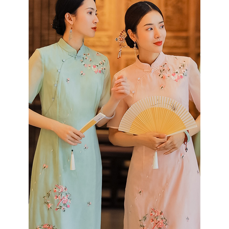 复古日记杏花微雨丨微宽松版如意纱定位刺绣立领旗袍A字裙连衣裙