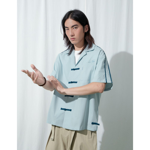 复古天蓝色宽松BF休闲短袖衬衫男