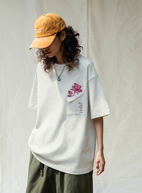 Mentmate 25SS 口袋里的玫瑰T恤衫 设计师男女情侣中性圆领短袖夏