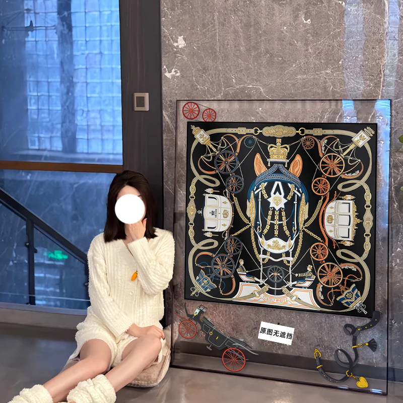 买手店展示区轻奢风亚克力框装饰画尊贵之轮丝巾装裱挂画落地画