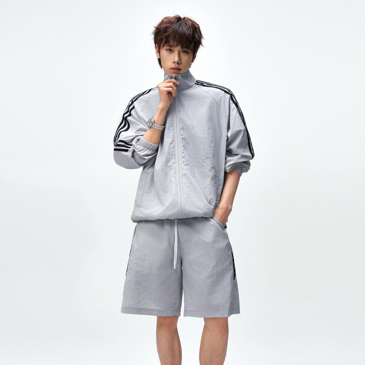 悟空有货夏季条纹防晒休闲运动套装男女户外百搭防晒服短裤两件套