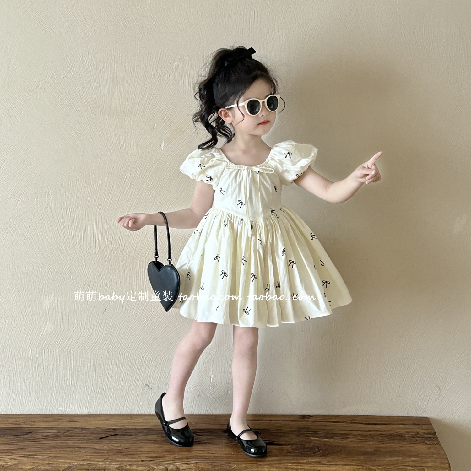 女童法式泡泡袖连衣裙2025夏季新款韩版小女孩蝴蝶结印花甜美裙子